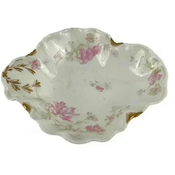 Porcelain Scalloped Oval Serving Dish Floral Antique Haviland & Co Limoges - Picture 1 of 12